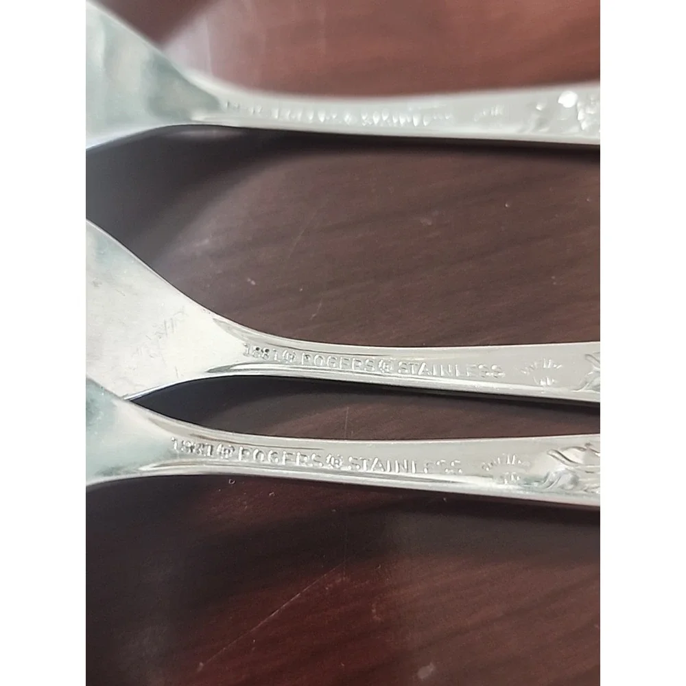 Highland Rose Salad Fork Lot of 6 1881 Rogers / Oneida Ltd Stainless Flatware‎